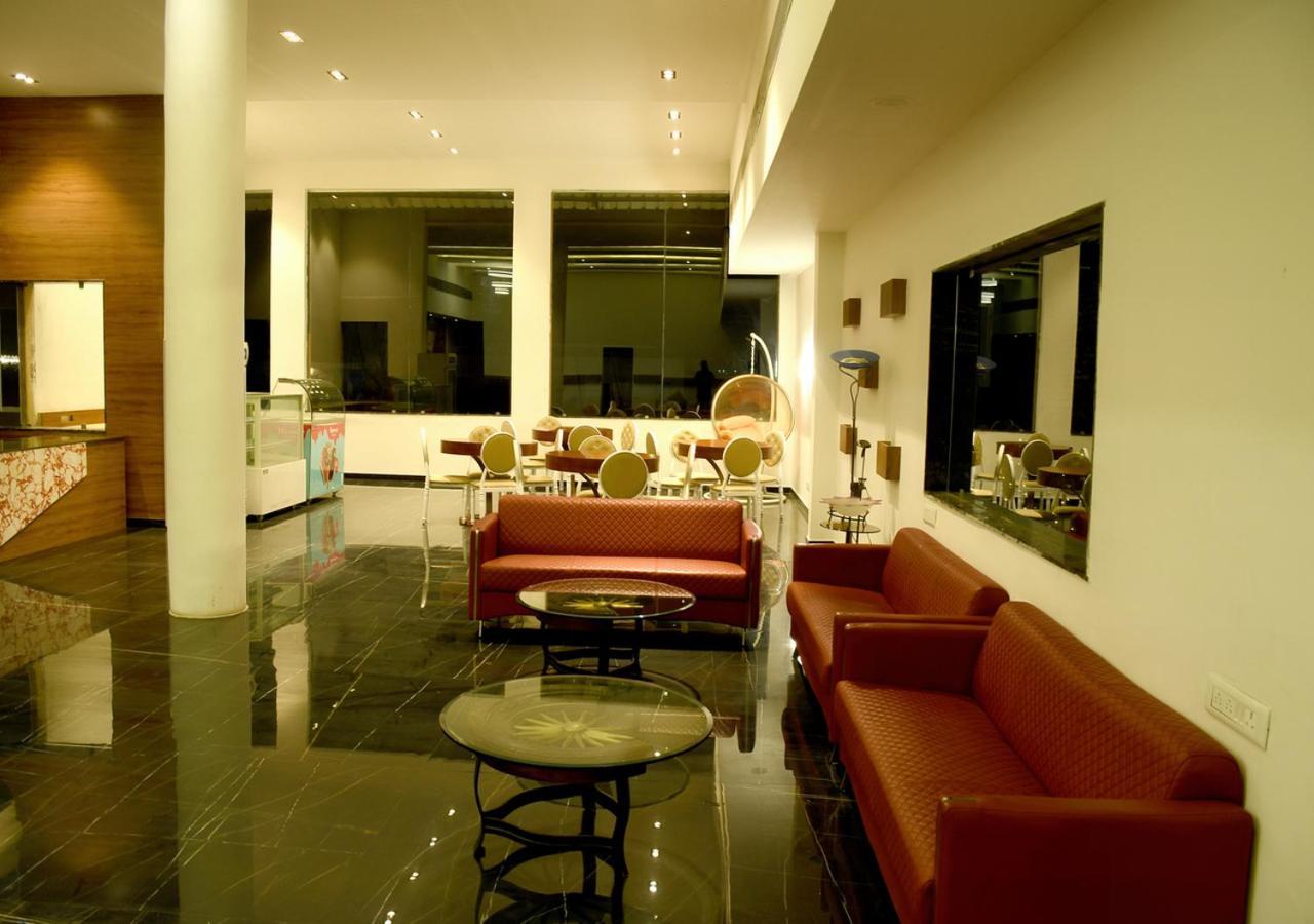 One Earth Santu Eco Resort Bhavnagar Εξωτερικό φωτογραφία